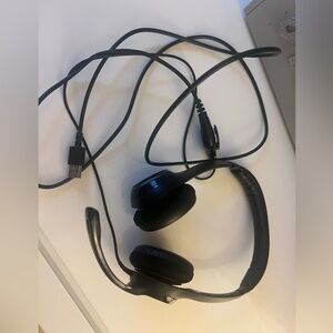 Logitech wired headphones with microphone nWOt
